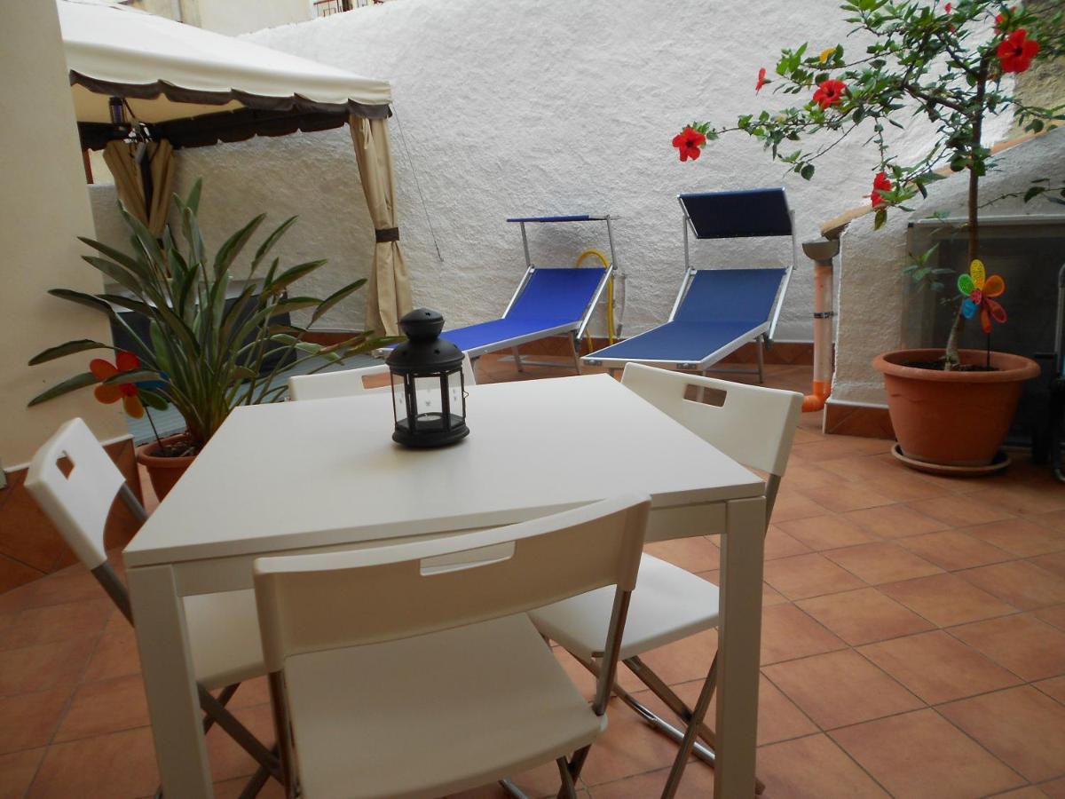 Il Sole Nel Cuore B&B Sant'Agata di Militello Exterior photo